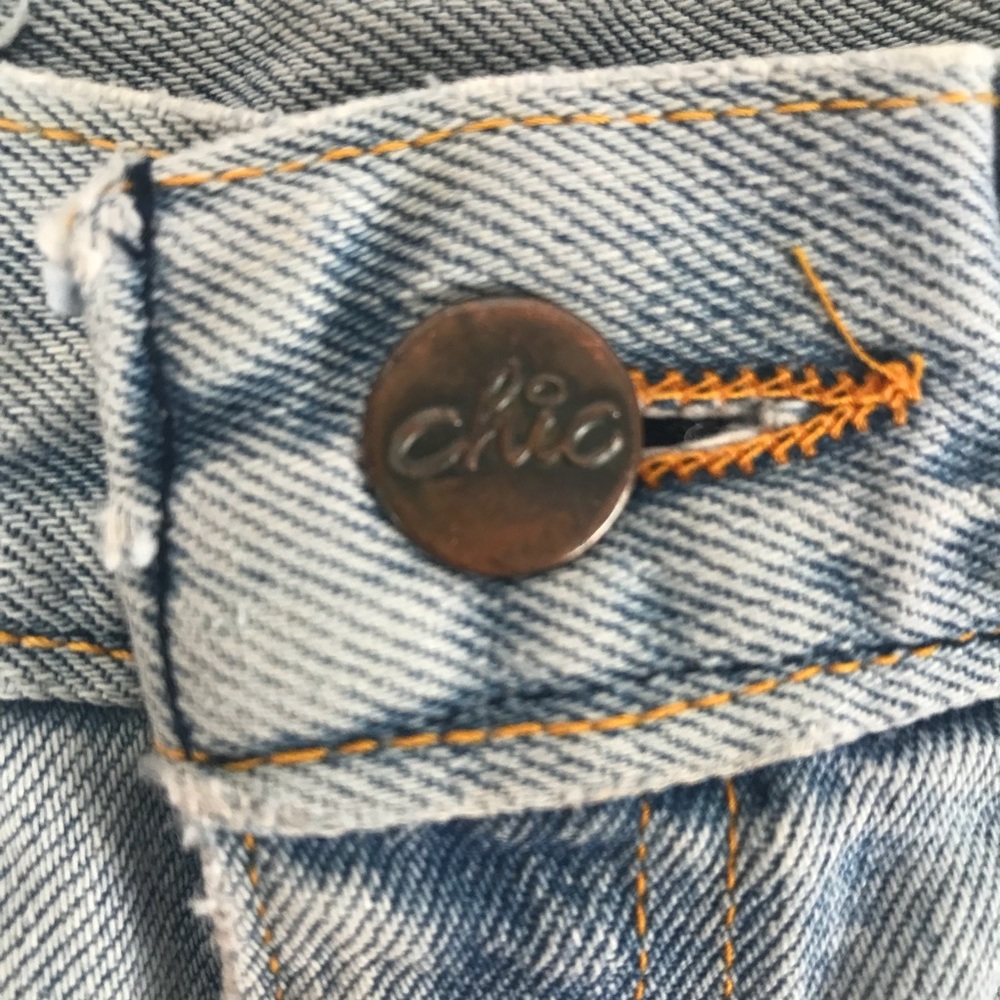 h. i. s. Distressed high rise jean short 22” waist - Picture 5 of 7